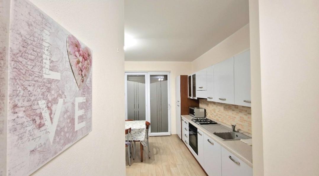Chiara Pool Apartment Bardolino Ngoại thất bức ảnh